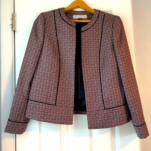 NWOT Tahari Woman’s Suit Set 4P (Pants and Jacket)